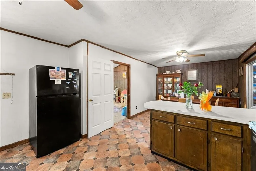 386 Allen ST Dawsonville, GA 30534