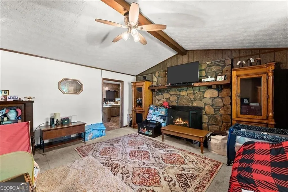 386 Allen ST Dawsonville, GA 30534