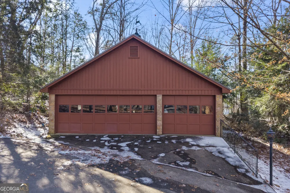 234 Chandlers Ferry DR Hartwell, GA 30643