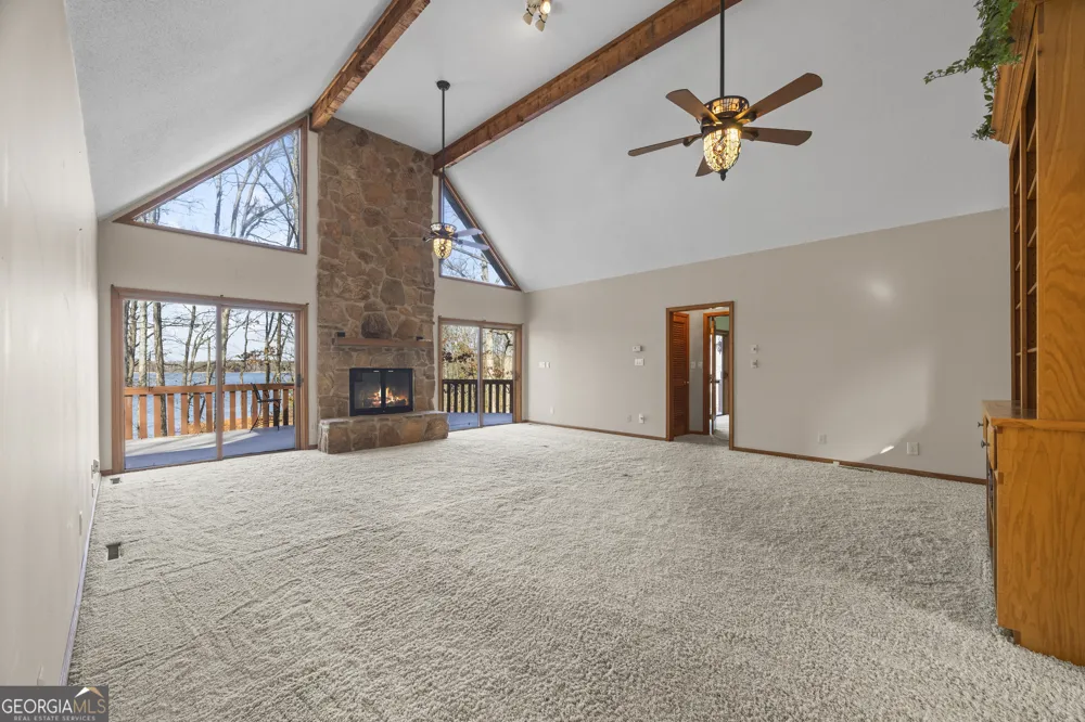 234 Chandlers Ferry DR Hartwell, GA 30643