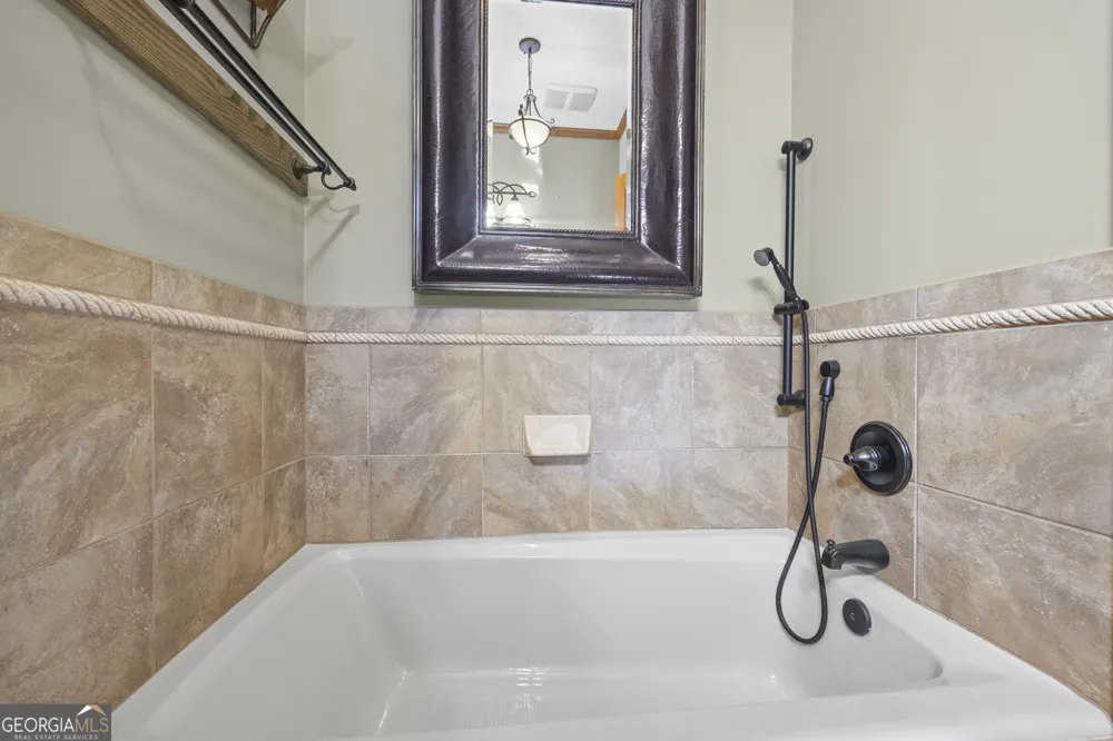 234 Chandlers Ferry DR Hartwell, GA 30643
