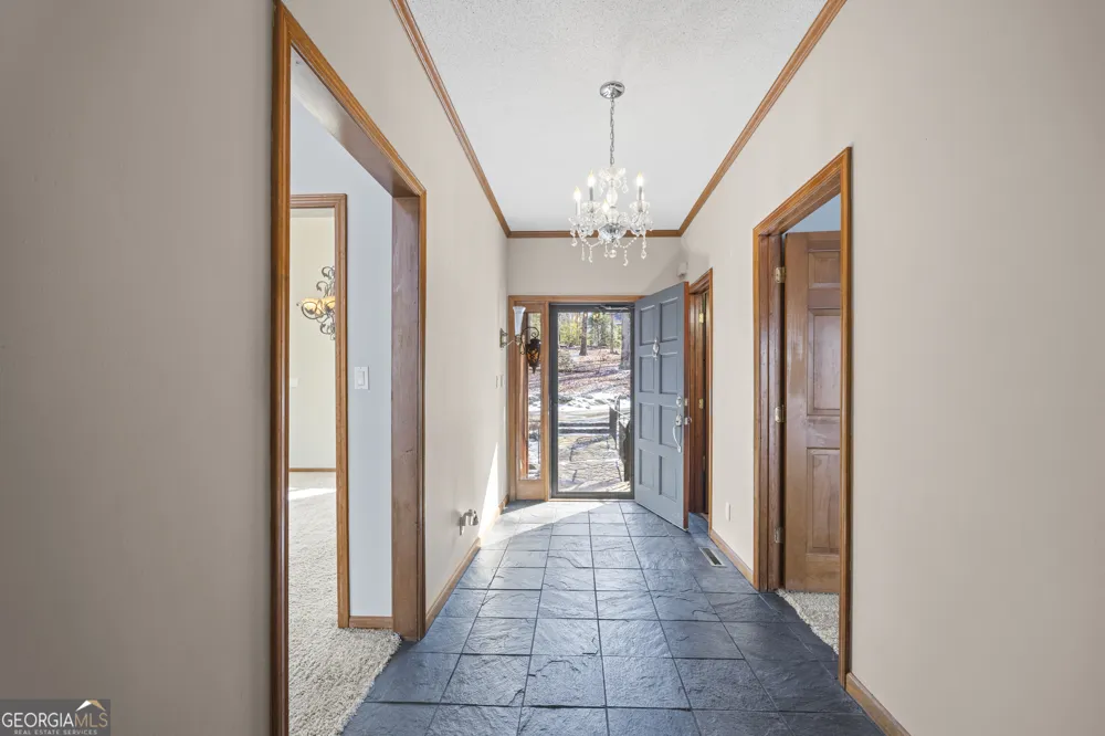 234 Chandlers Ferry DR Hartwell, GA 30643