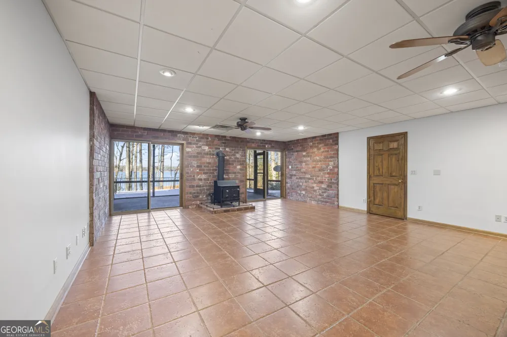 234 Chandlers Ferry DR Hartwell, GA 30643
