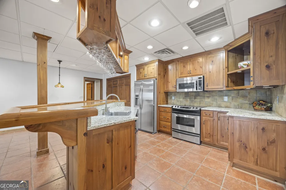 234 Chandlers Ferry DR Hartwell, GA 30643