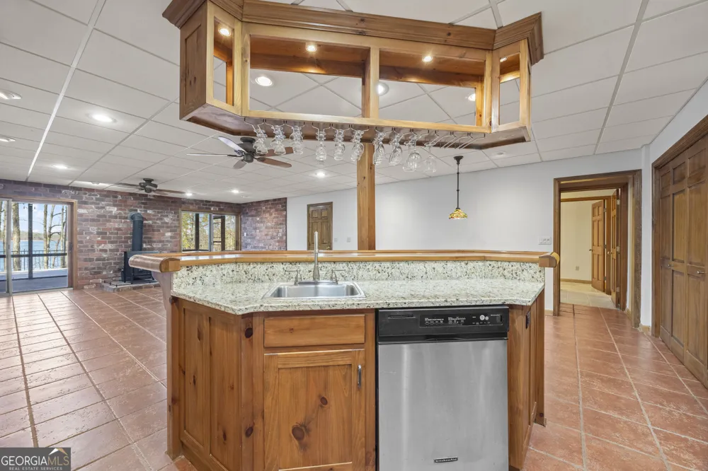 234 Chandlers Ferry DR Hartwell, GA 30643