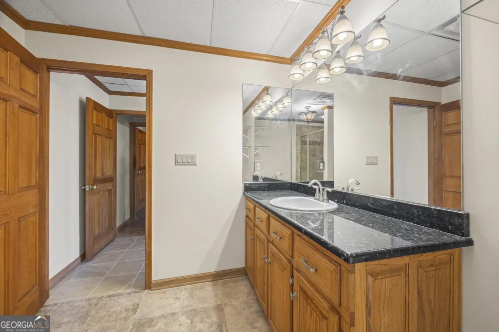 234 Chandlers Ferry DR Hartwell, GA 30643