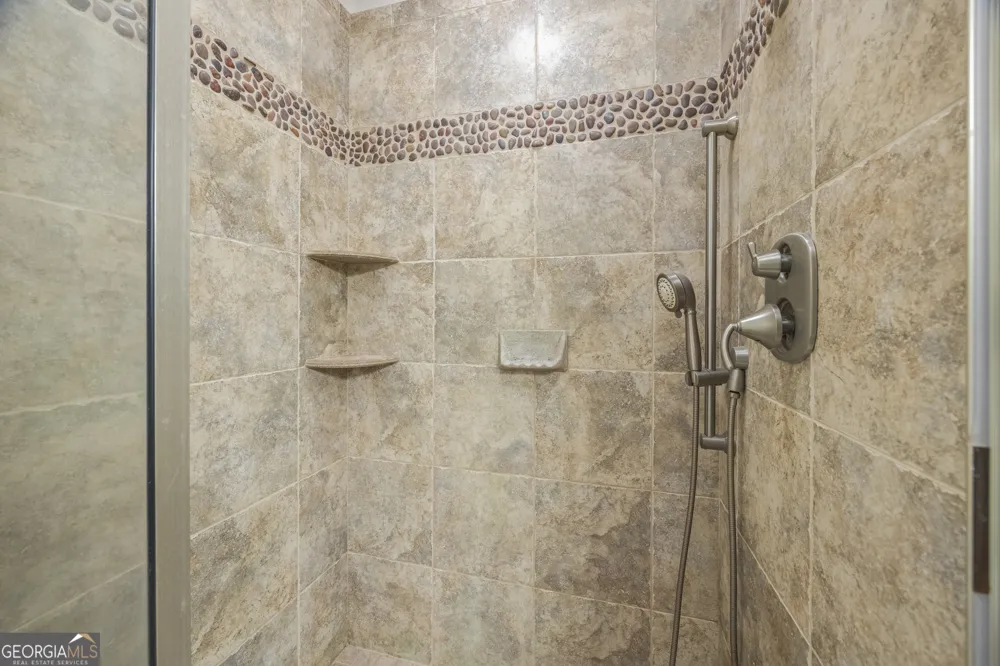 234 Chandlers Ferry DR Hartwell, GA 30643