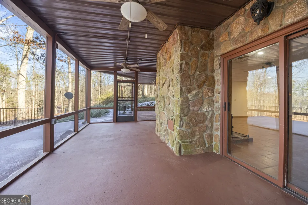 234 Chandlers Ferry DR Hartwell, GA 30643