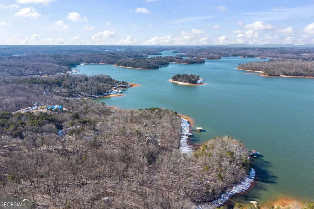 234 Chandlers Ferry DR Hartwell, GA 30643