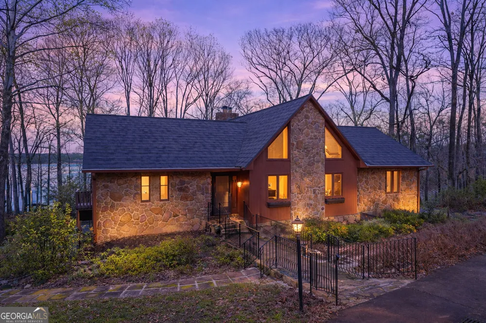234 Chandlers Ferry DR Hartwell, GA 30643