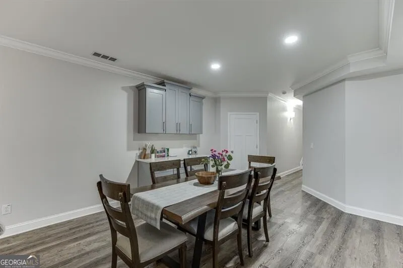 6965 Fellowship LN Flowery Branch, GA 30542