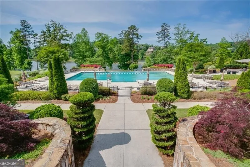 6965 Fellowship LN Flowery Branch, GA 30542