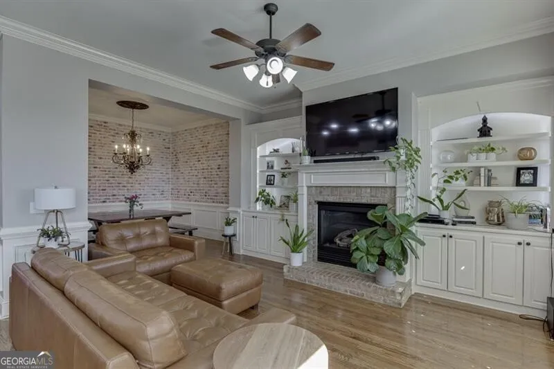 6965 Fellowship LN Flowery Branch, GA 30542