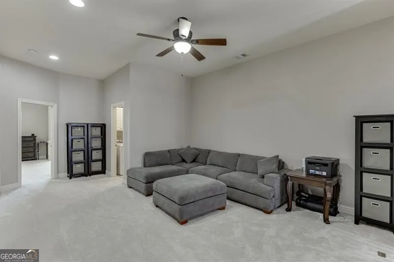 6965 Fellowship LN Flowery Branch, GA 30542