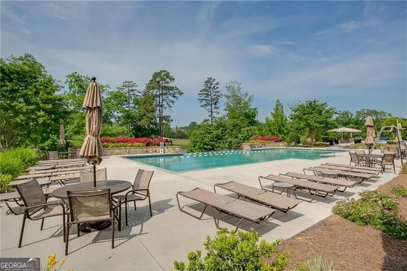 6965 Fellowship LN Flowery Branch, GA 30542