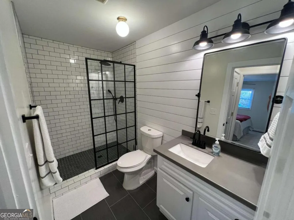 6030 Spout Springs RD Flowery Branch, GA 30542