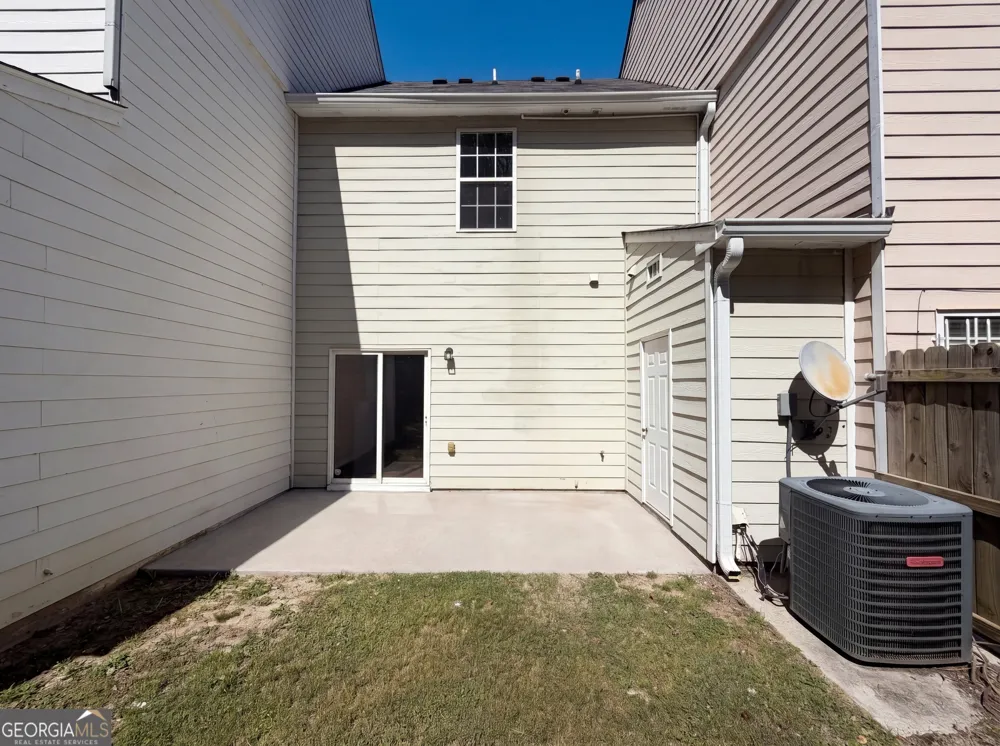 7045 Brookview CRK Riverdale, GA 30274