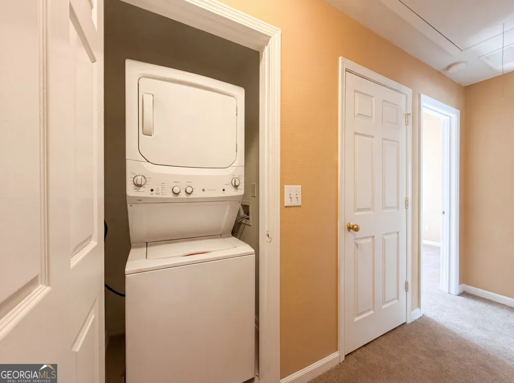 7045 Brookview CRK Riverdale, GA 30274