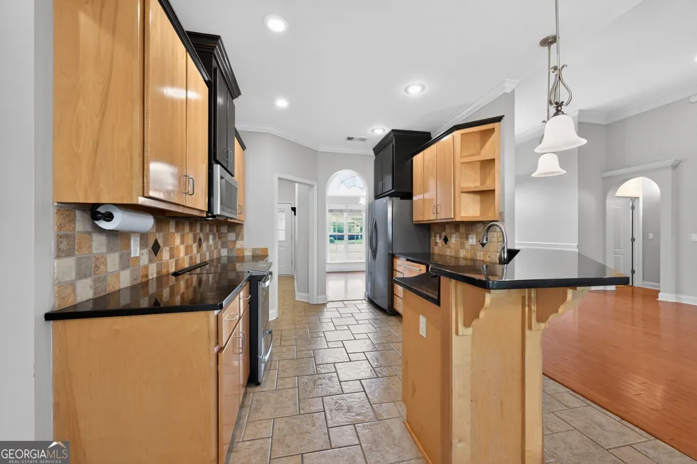 203 Pembroke PT Centerville, GA 31028