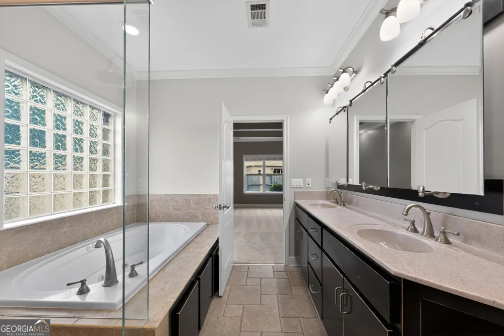 203 Pembroke PT Centerville, GA 31028