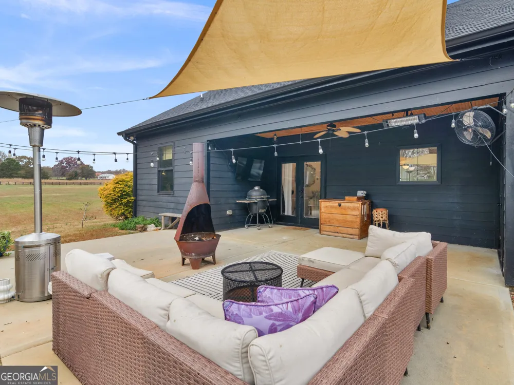 701 Marks RD Mansfield, GA 30055