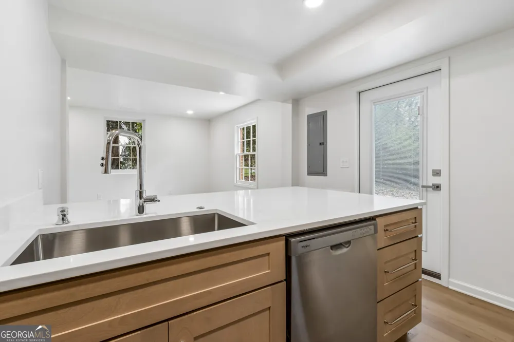 5124 Vermack RD Dunwoody, GA 30338
