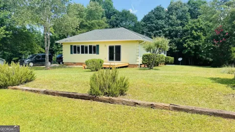 108 Wesley LN