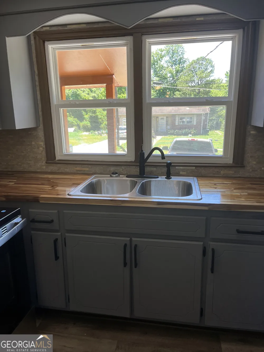 300 Hunt CIR Manchester, GA 31816