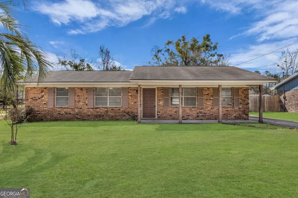 121 Deerwood CT Hinesville, GA 31313