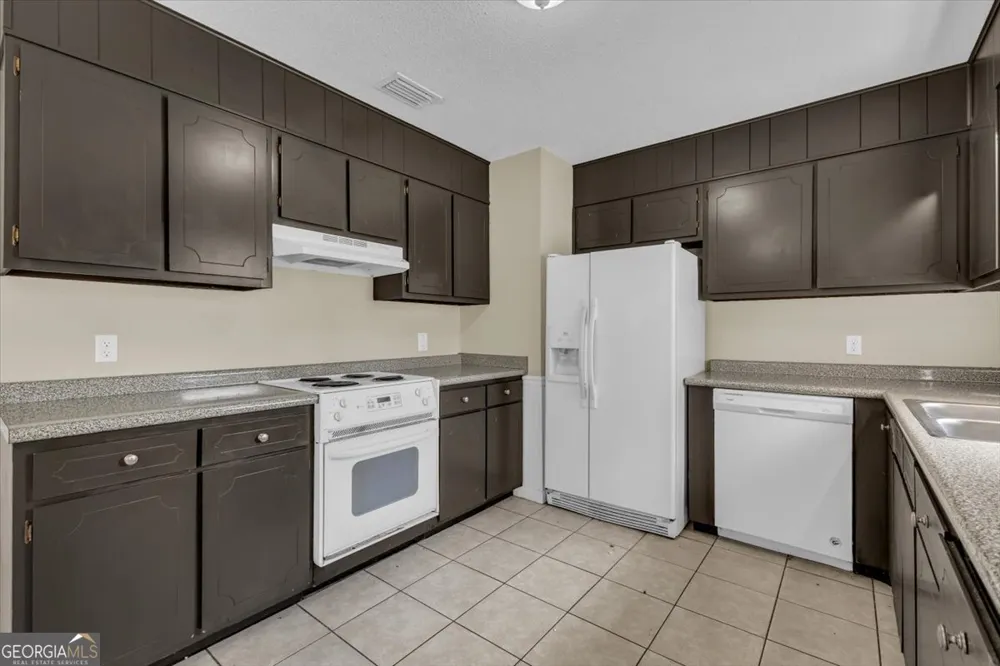 121 Deerwood CT Hinesville, GA 31313
