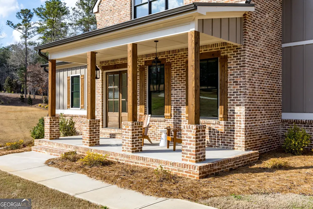 104 Piedmont CIR Forsyth, GA 31029