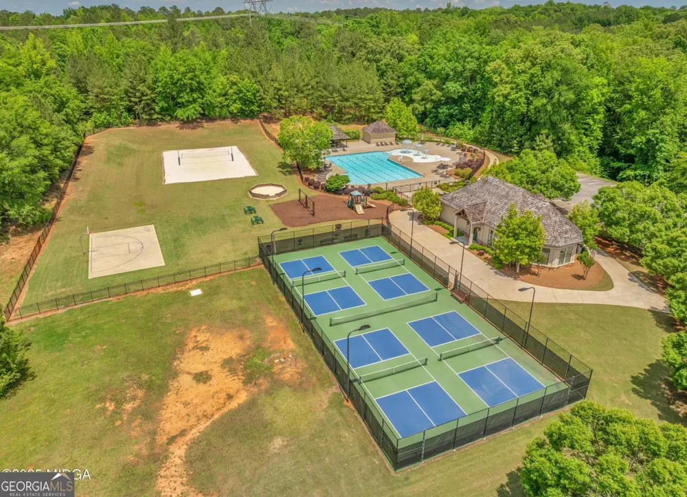 104 Piedmont CIR Forsyth, GA 31029