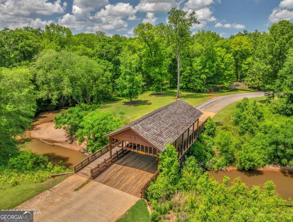 104 Piedmont CIR Forsyth, GA 31029