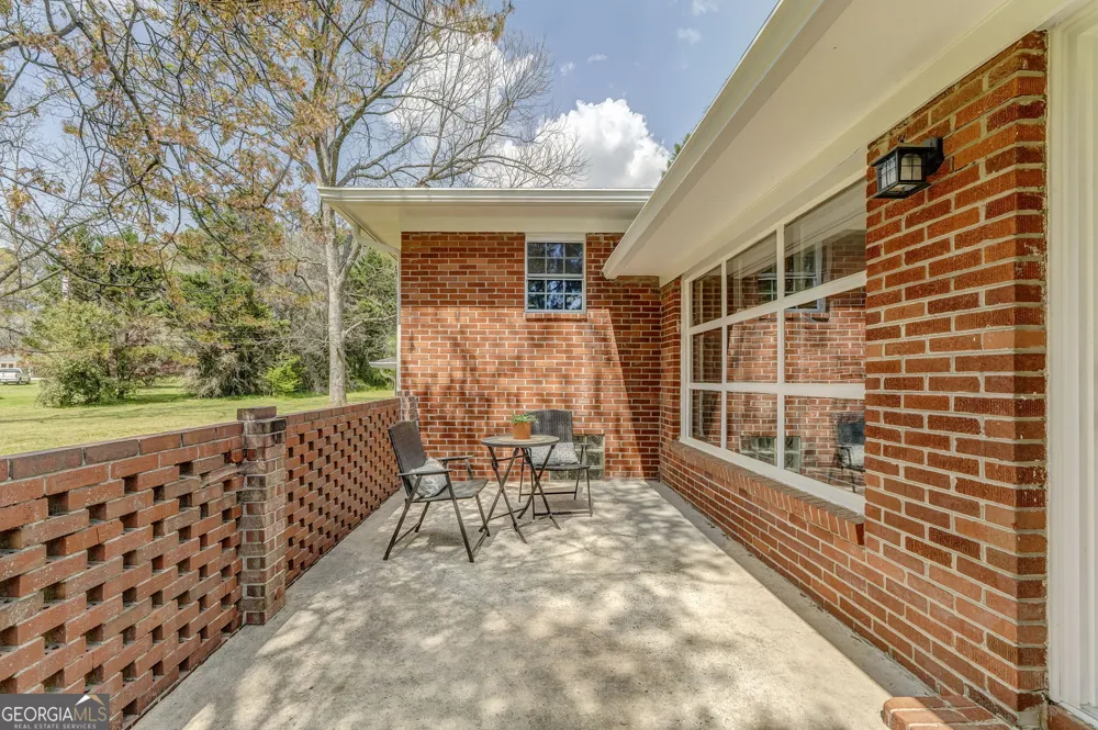 207 John Phillips RD Cedartown, GA 30125