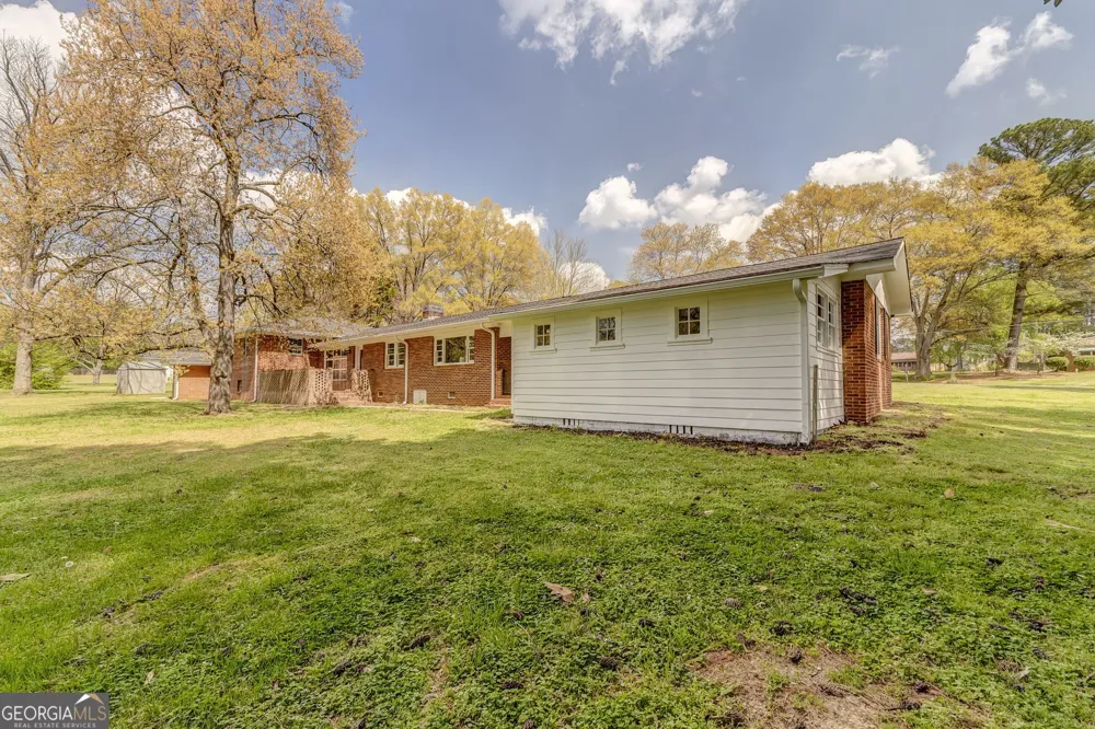 207 John Phillips RD Cedartown, GA 30125
