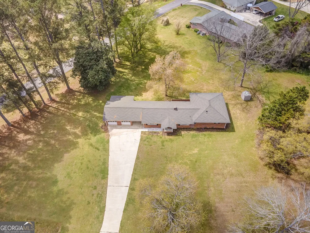 207 John Phillips RD Cedartown, GA 30125
