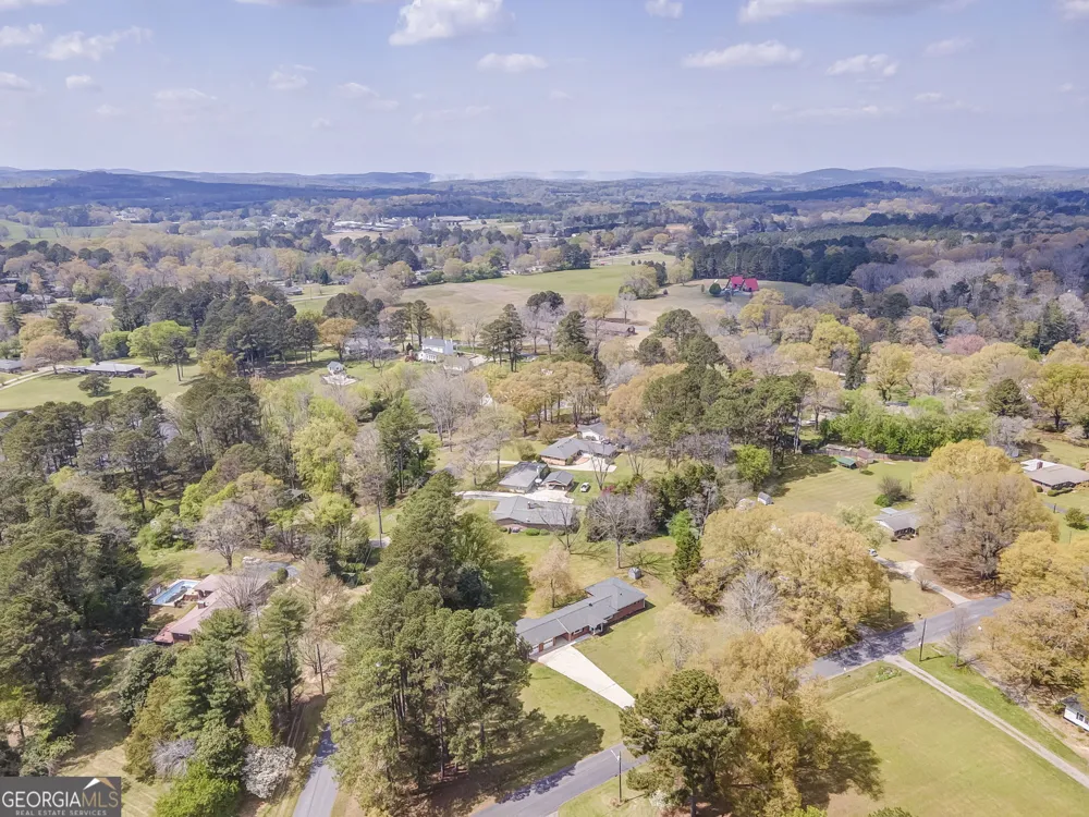 207 John Phillips RD Cedartown, GA 30125