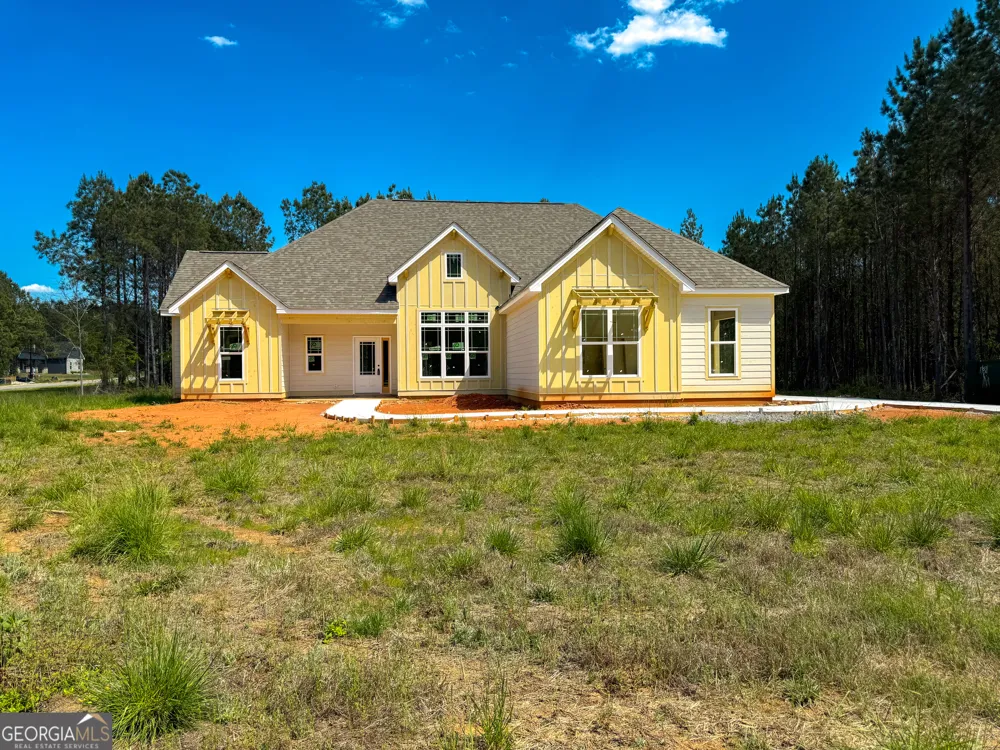 41 Commanche CIR Williamson, GA 30292