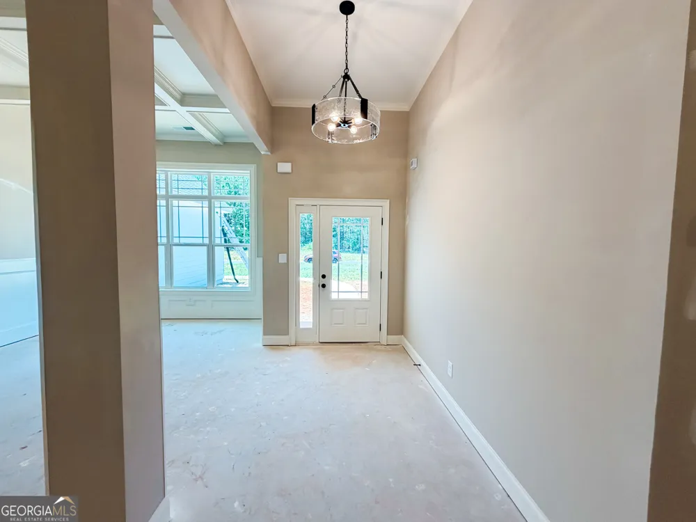 41 Commanche CIR Williamson, GA 30292