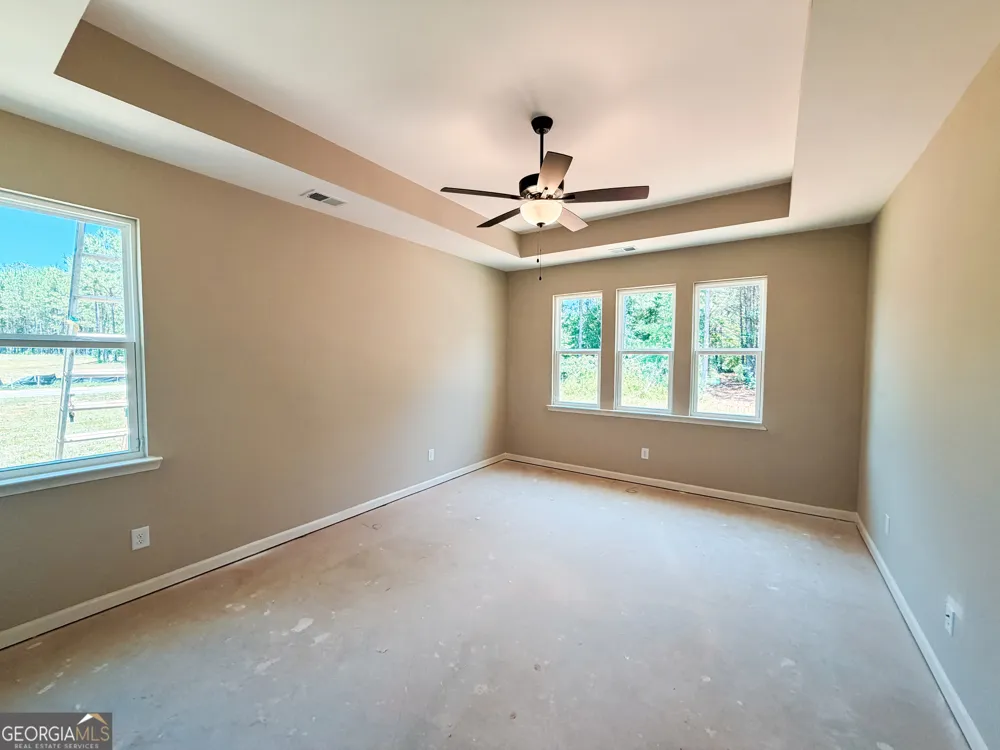 41 Commanche CIR Williamson, GA 30292