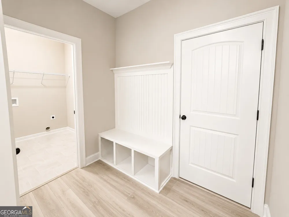 41 Commanche CIR Williamson, GA 30292