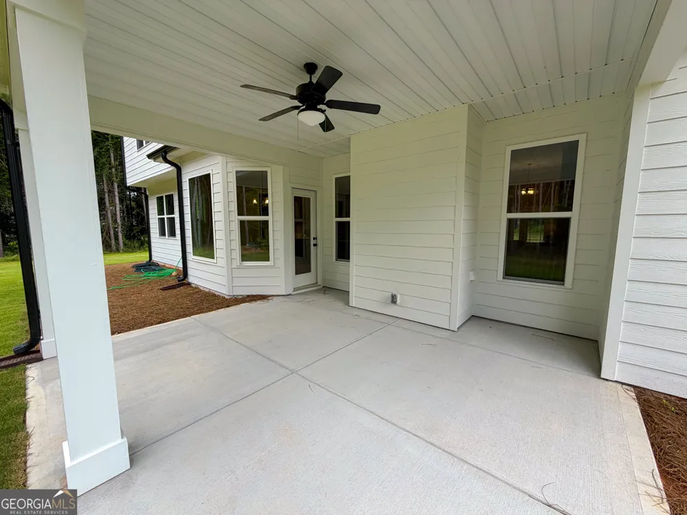 41 Commanche CIR Williamson, GA 30292