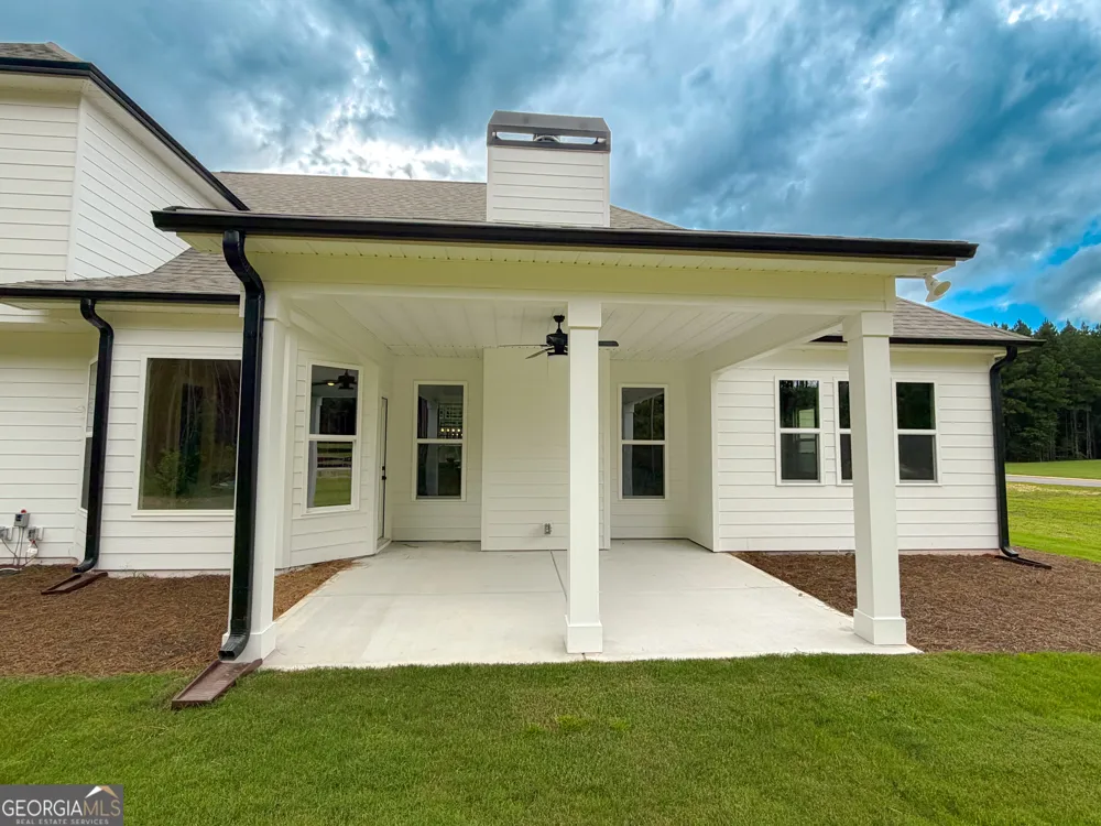 41 Commanche CIR Williamson, GA 30292