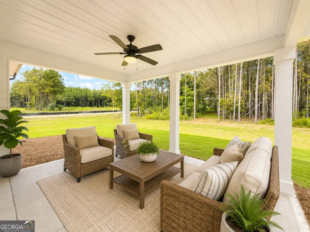 41 Commanche CIR Williamson, GA 30292