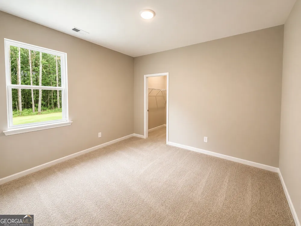 41 Commanche CIR Williamson, GA 30292