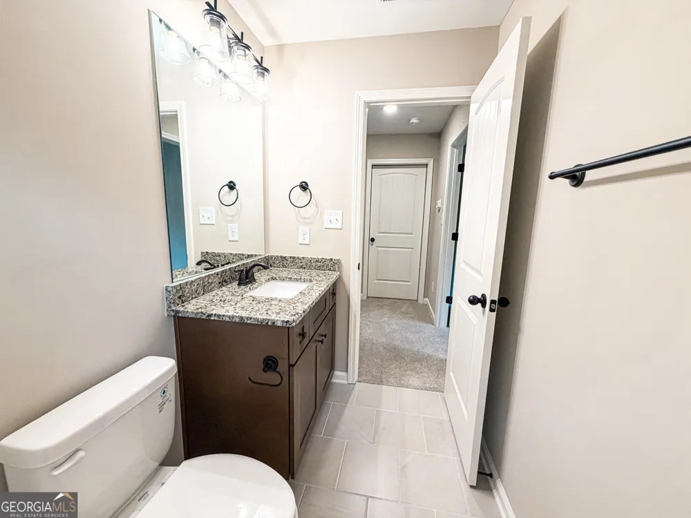 41 Commanche CIR Williamson, GA 30292
