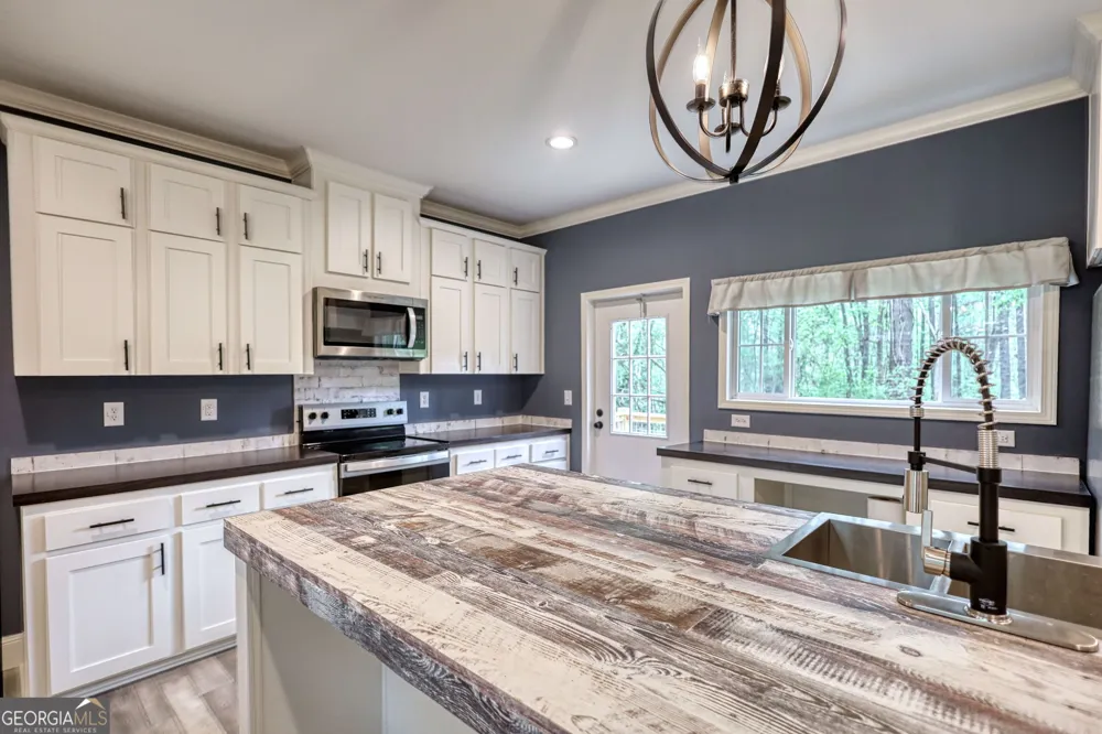 386 Sparta HWY NE Milledgeville, GA 31061