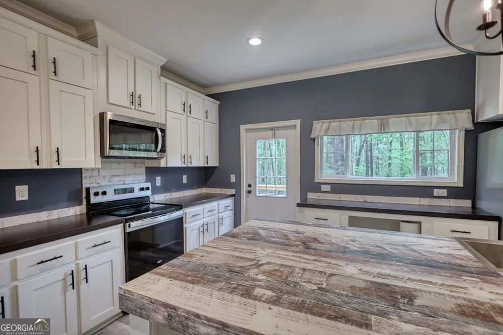 386 Sparta HWY NE Milledgeville, GA 31061