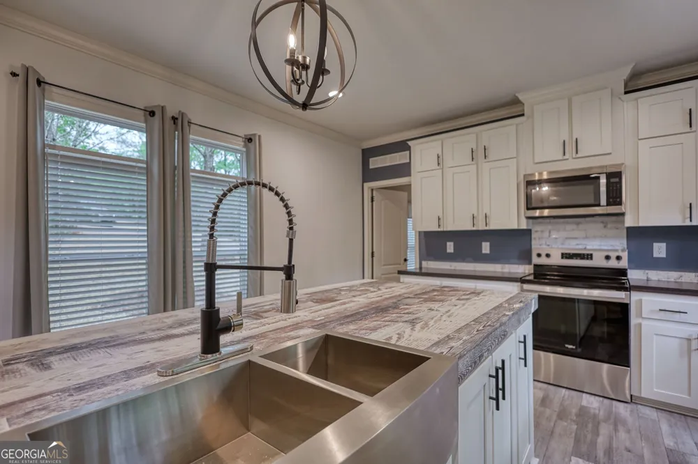 386 Sparta HWY NE Milledgeville, GA 31061