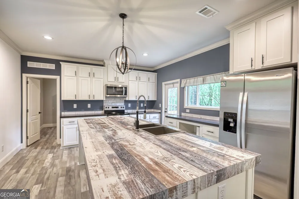386 Sparta HWY NE Milledgeville, GA 31061
